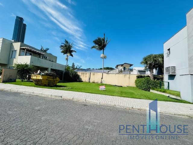 Terreno, 140 m² - Foto 1