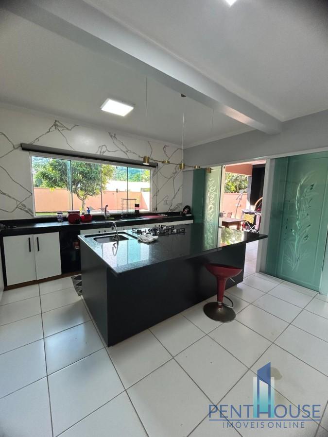 Casa, 3 quartos, 240 m² - Foto 6