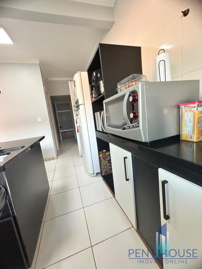 Casa, 3 quartos, 240 m² - Foto 8