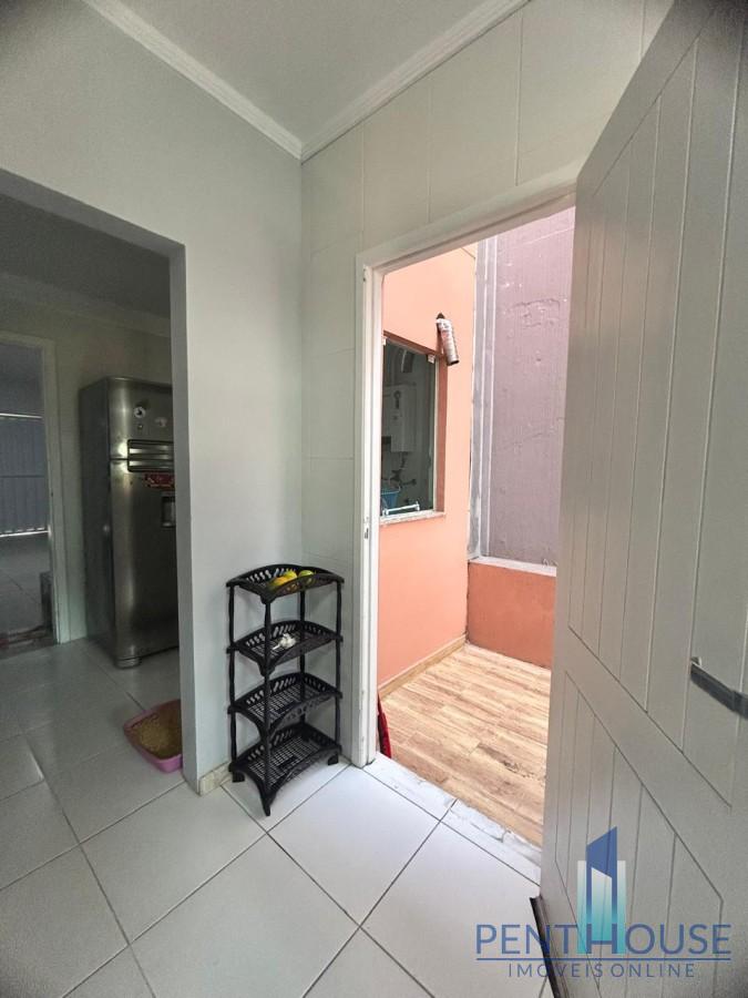 Casa, 3 quartos, 240 m² - Foto 9