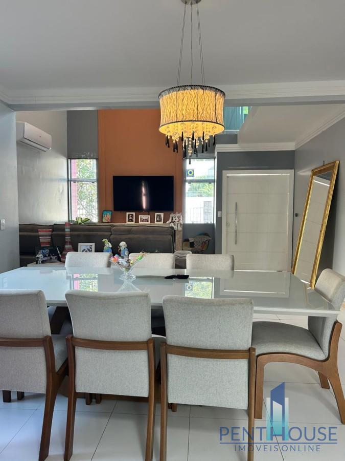 Casa, 3 quartos, 240 m² - Foto 13