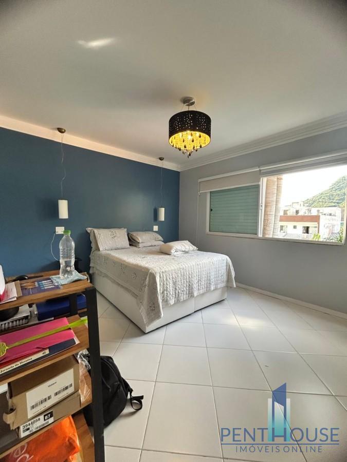 Casa, 3 quartos, 240 m² - Foto 25