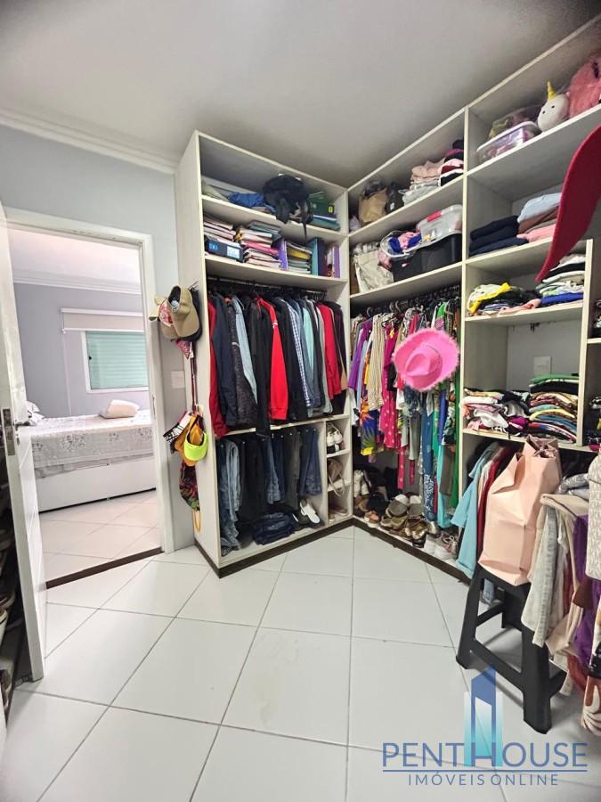 Casa, 3 quartos, 240 m² - Foto 32