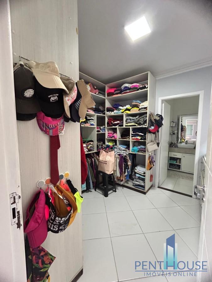 Casa, 3 quartos, 240 m² - Foto 28