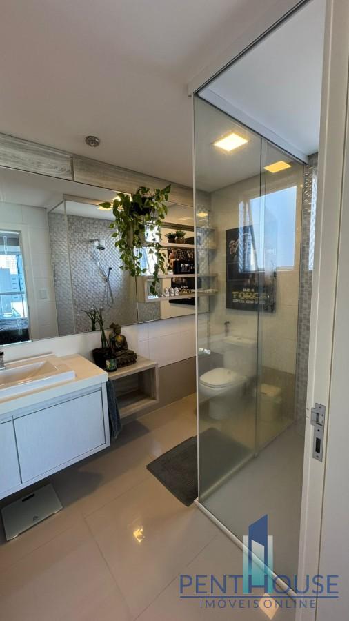 Cobertura, 3 quartos, 210 m² - Foto 9