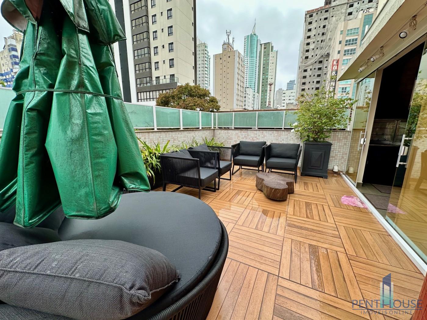 Apartamento, 3 quartos, 209 m² - Foto 1