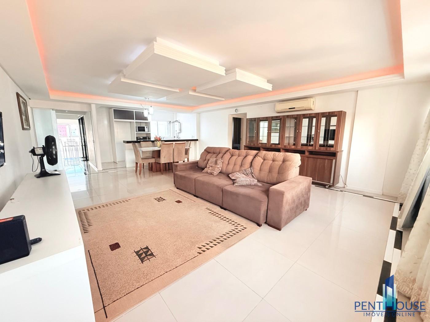 Cobertura, 3 quartos, 216 m² - Foto 1
