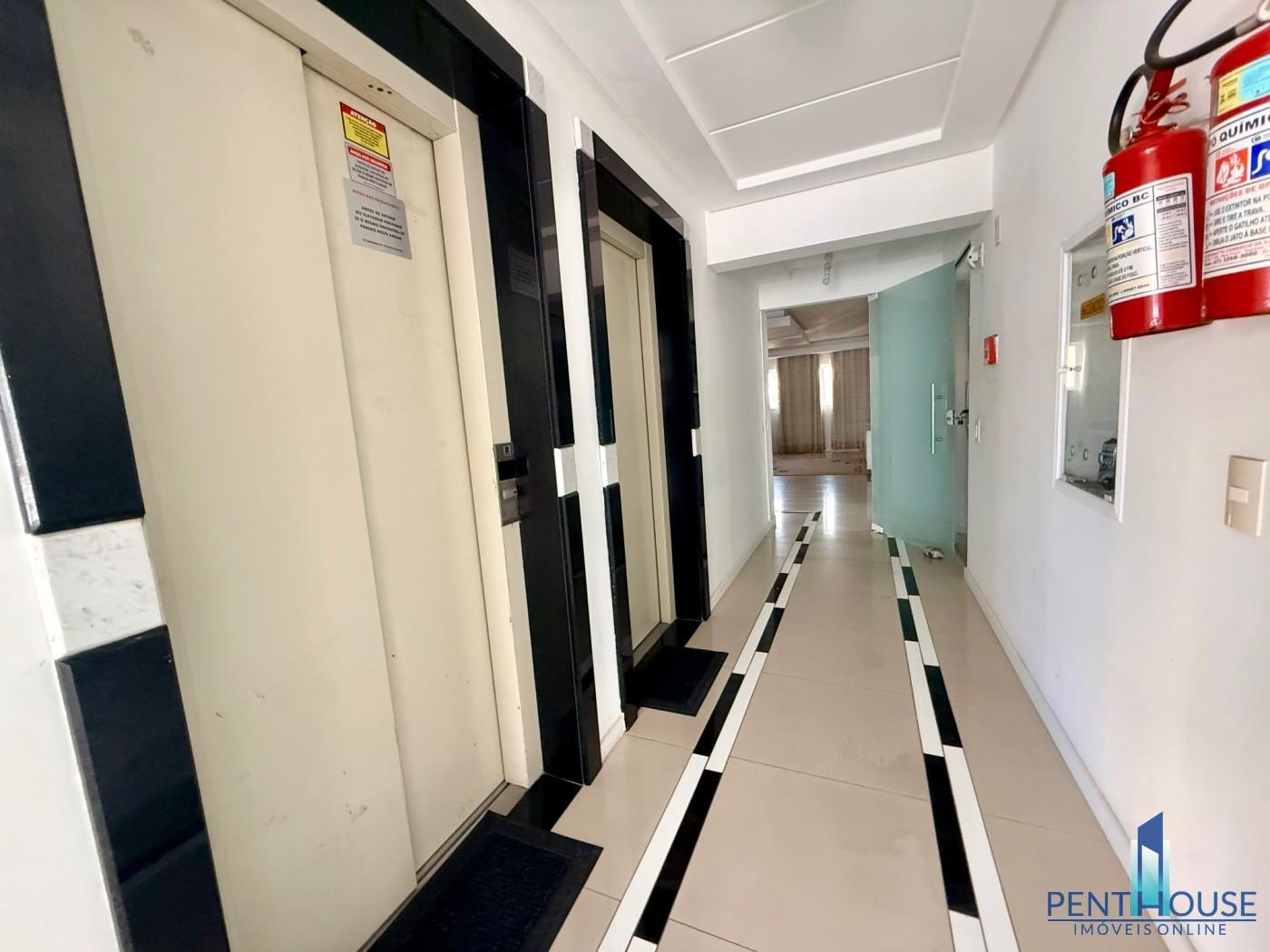 Cobertura, 3 quartos, 216 m² - Foto 30