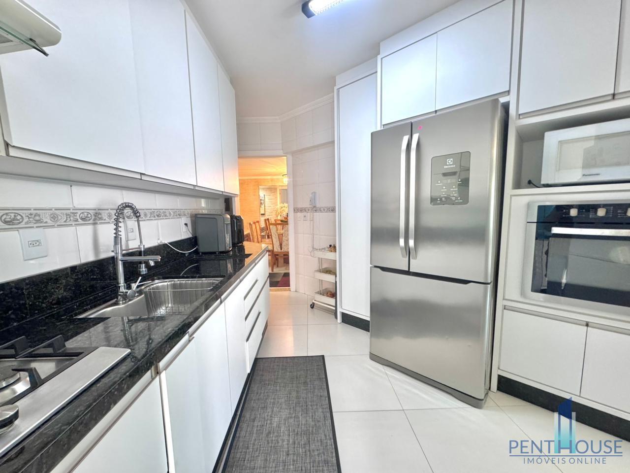 Apartamento, 3 quartos, 290 m² - Foto 9