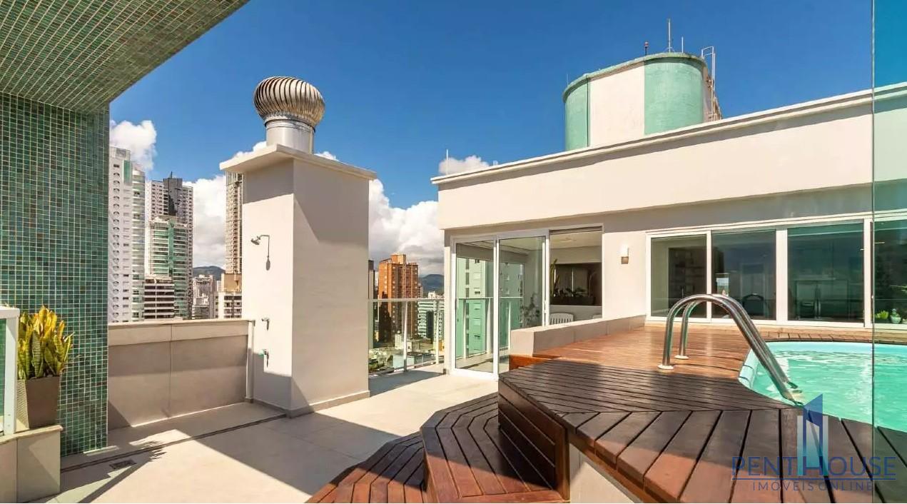 Cobertura, 3 quartos, 294 m² - Foto 1