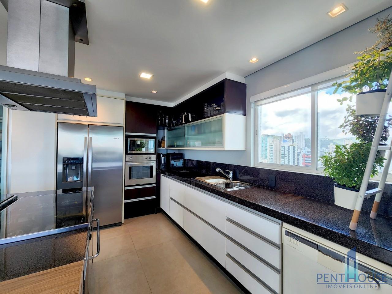 Cobertura, 3 quartos, 294 m² - Foto 19
